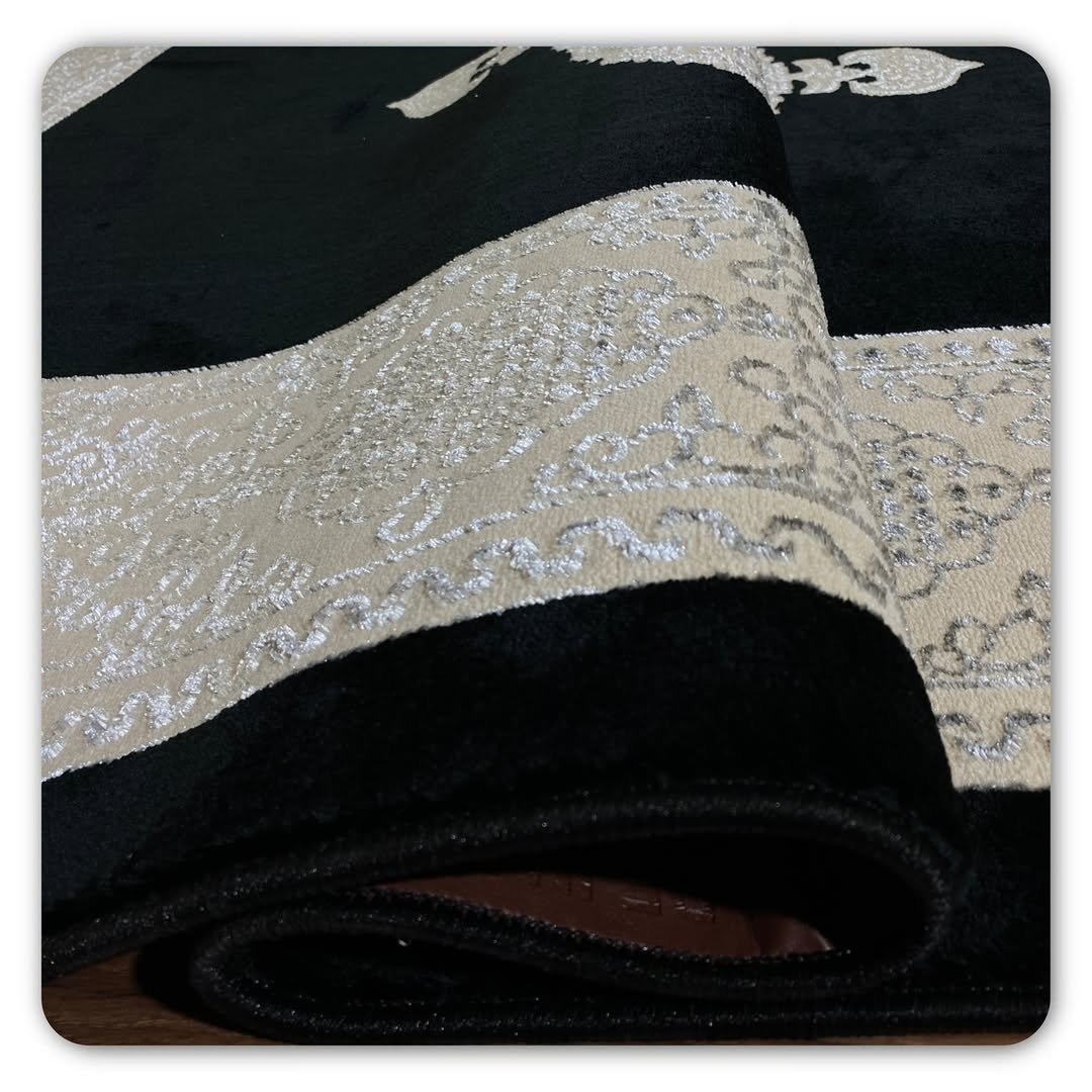 Baitylux Tappeto Classico Nero